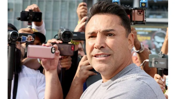 De la Hoya lanza munción pesada contra el CMB.