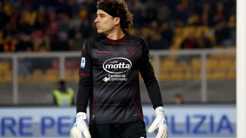 La curiosa reflexión de Memo Ochoa sobre sus más de 3 millones de seguidores