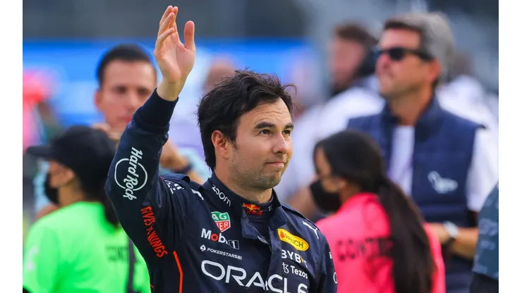 La marca que vestirá a Checo Pérez en la temporada 2023 y no tiene tiendas en México