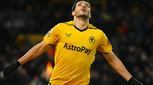 Raúl Jiménez tendría una nueva competencia en el Wolverhampton