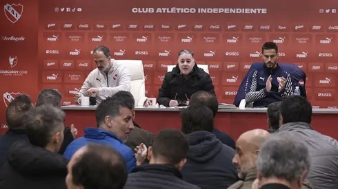 Presidente de Independiente calienta el problema con América: "Es raro..."