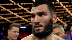 Artur Beterbiev le dejó un mensaje a Bivol para que no solo piense en Canelo Álvarez