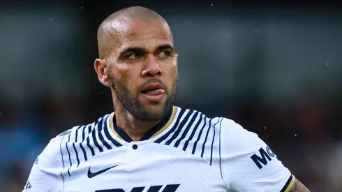 Pumas le adelantó dinero a Dani Alves
