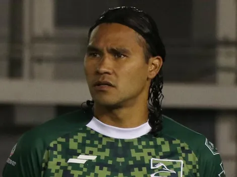 Gullit Peña continua su carrera en otro exótico destino
