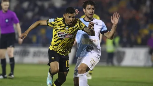 Almeyda sacó a Orbelín Pineda y el AEK Atenas remontó sobre la hora