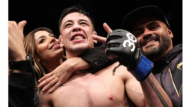 ¡Histórico! Brandon Moreno ganó el último baile ante Figueiredo y volvió a coronarse campeón