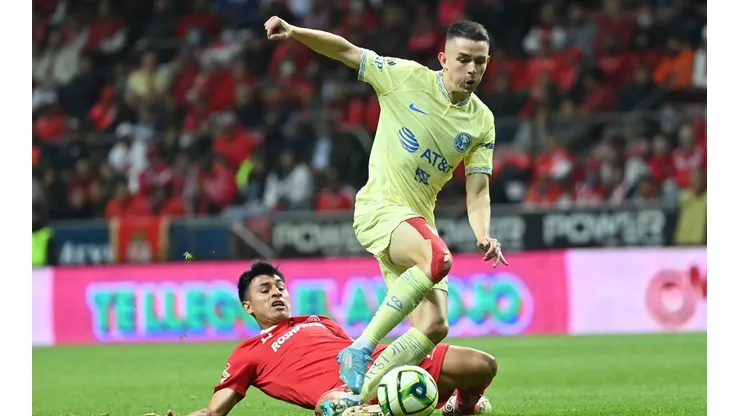 América fijó un nuevo valor para la cláusula de rescición de Fidalgo.