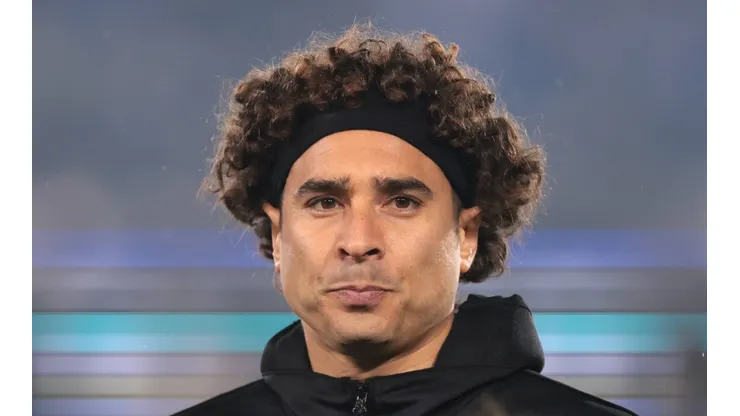Guillermo Ochoa suma tres partidos en la Serie A