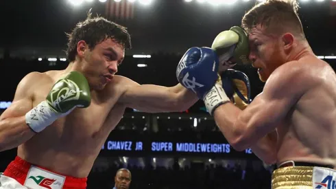 Julio César Chávez Jr. reapareció e insultó a Canelo Álvarez.