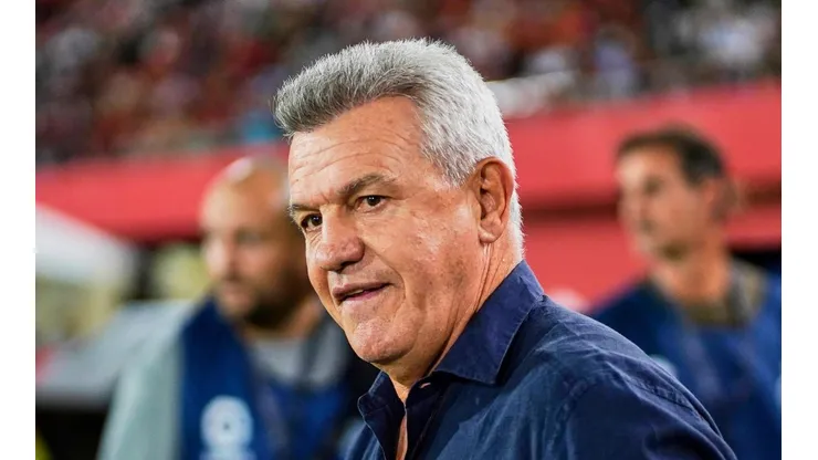 VIDEO | Javier Aguirre tuvo un encontronazo con reportero en España