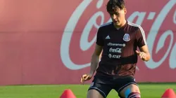 El atacante mexicano atraviesa un buen momento en Europa.