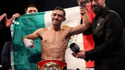 El Venado López comenzaría a negociar su primera defensa mundialista.