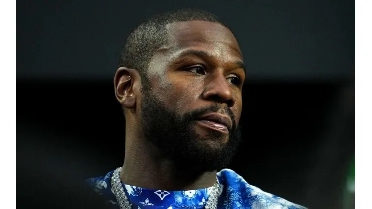 Floyd Mayweather fue trolleado delante de su gente.
