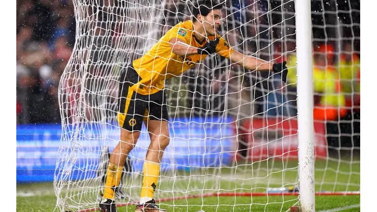 Raúl Jiménez marcó un gol en Carabao Cup que no alcanzó