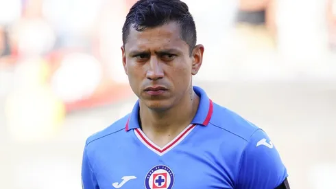 Julio César Domínguez provocó una controversia fuera de la cancha.