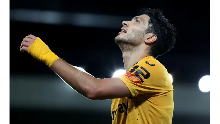 Raúl Jiménez fue titular en la FA Cup