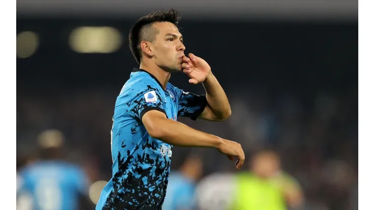 La situación que podría cambiar el destino de Hirving Lozano a mitad de año