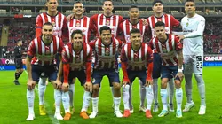 La gran sorpresa que podría tener Chivas en su once titular