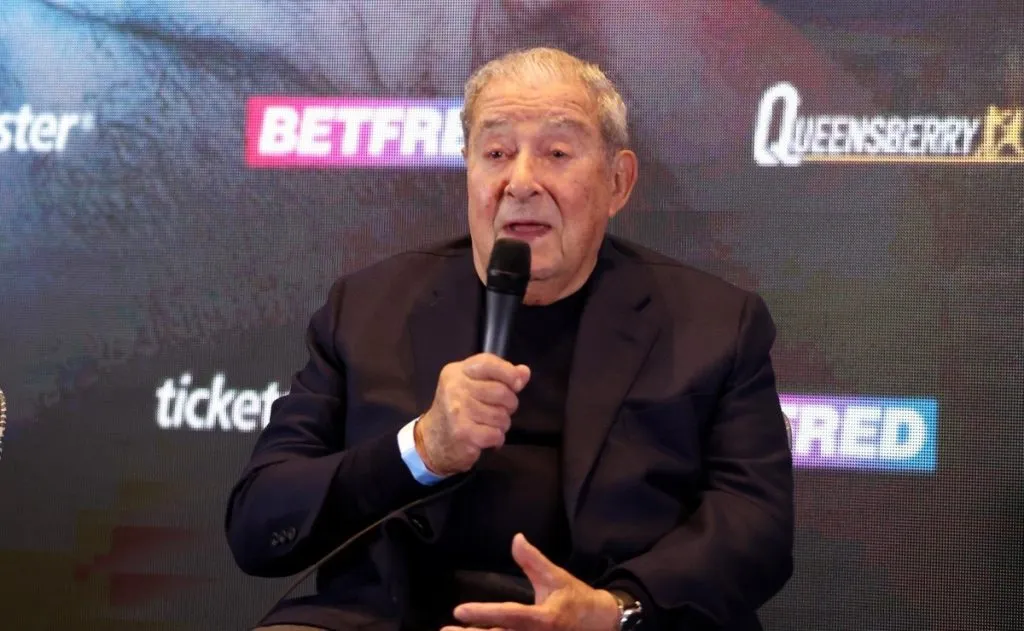 Bob Arum atacó de dura manera la pelea que tendrán Julio César Chávez Jr. y Jake Paul. (GETTY IMAGES)