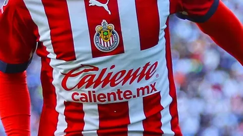 Otro exjugador de Chivas al FAS de El Salvador.