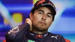 Sergio Pérez en una conferencia de prensa de la Fórmula 1.