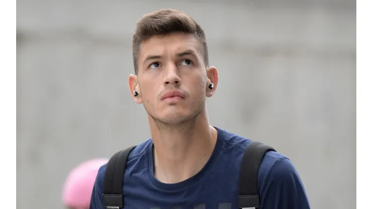 César Montes cumplirá su sueño de jugar en Europa.