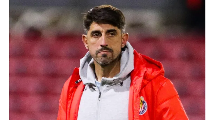 Veljko Paunovic, entrenador de Chivas.