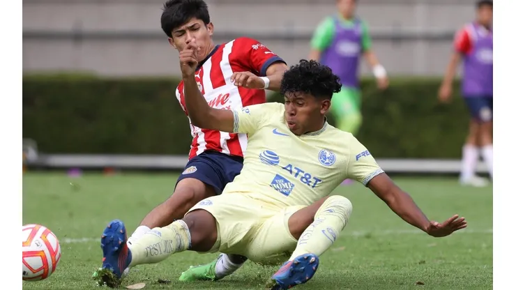 Juan Daniel Blanco en el Clásico América contra Chivas sub 20 del Apertura 2022.