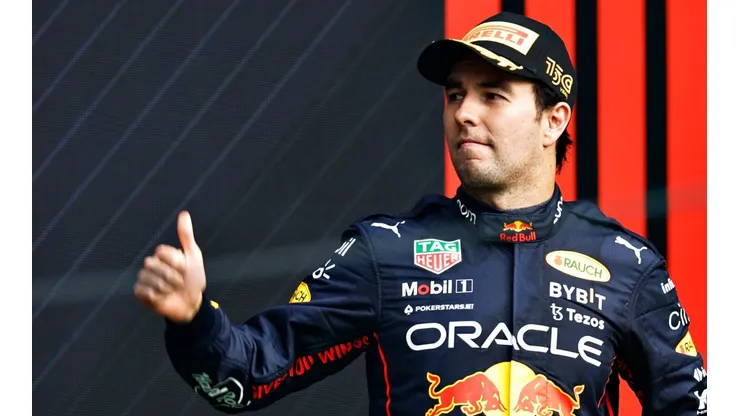 ¿Amenaza para Checo? El joven piloto que tiene enamorado a Helmut Marko