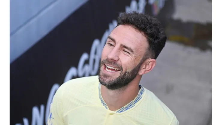 OFICIAL: América definió el futuro de Miguel Layún
