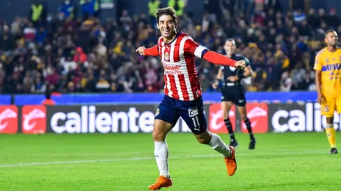 Chivas venció a Tigres en la Copa Sky