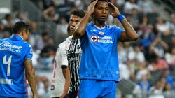 Michael Estrada con Cruz Azul en el torneo Apertura 2022.