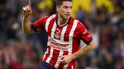 Ormeño hizo tres goles en la goleada ante Santos Laguna