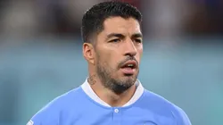 Cruz Azul recibe críticas por querer reforzarse con Luis Suárez.