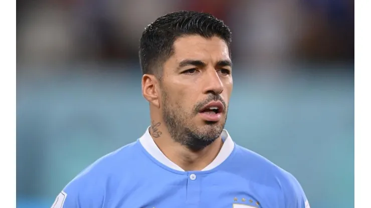 Cruz Azul recibe críticas por querer reforzarse con Luis Suárez.