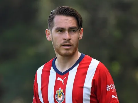 Canelo Angulo llegó al país escoltado por la seguridad