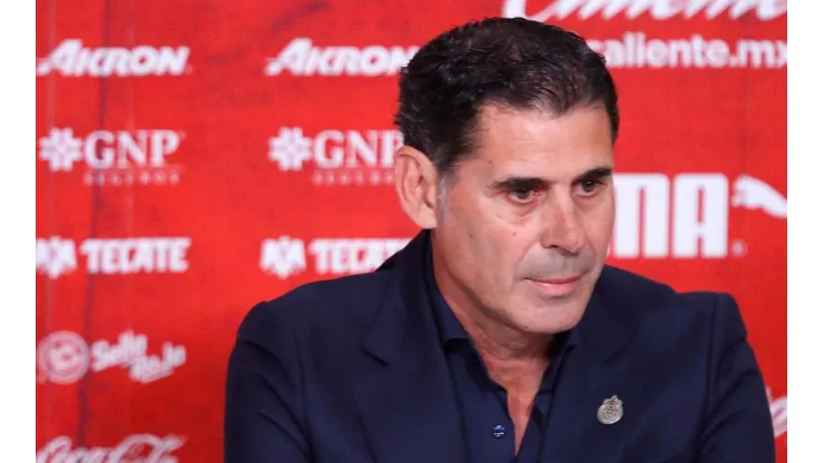 Fernando Hierro, director deportivo de Chivas.