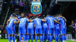 Jugador de Cruz Azul defendió a la Selección Argentina y los aficionados lo destrozaron