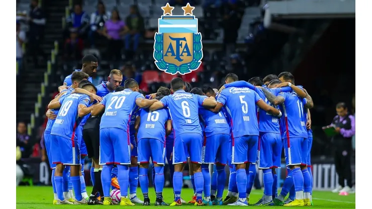 Jugador de Cruz Azul defendió a la Selección Argentina y los aficionados lo destrozaron
