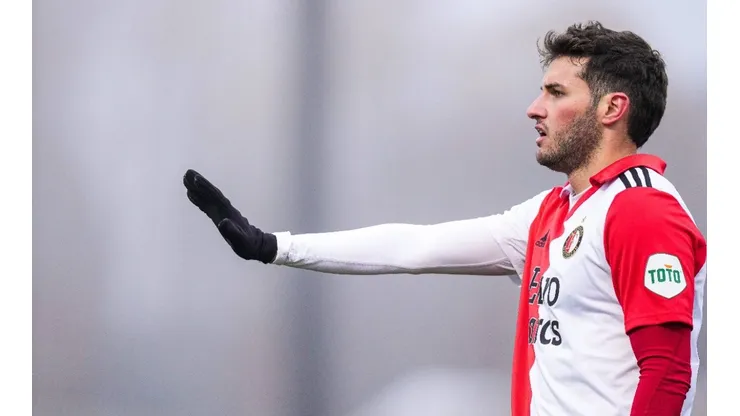 Santiago Giménez contra Oostende