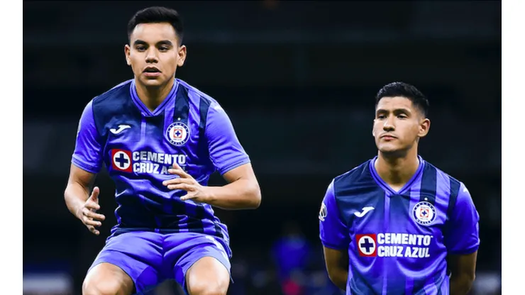Carlos Rodríguez y Uriel Antuna, dos de los tres jugadores de Cruz Azul presentes en Qatar 2022.