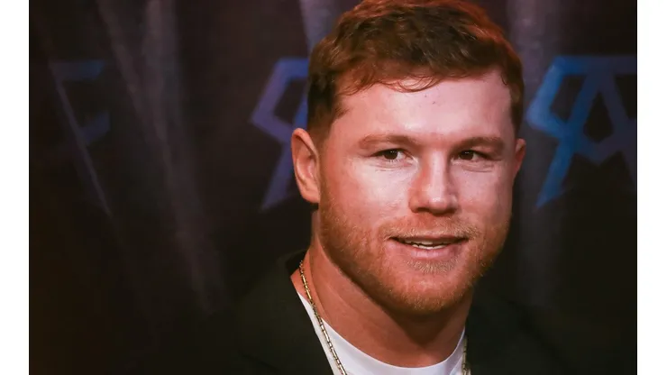 El boxeador británico que pidió enfrentar a Canelo Álvarez "donde sea y cuando sea"