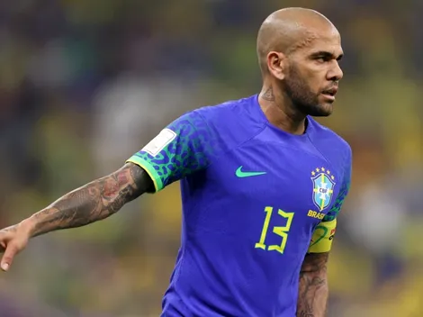 Dos Pumas apoyaron a Dani Alves en la Copa del Mundo