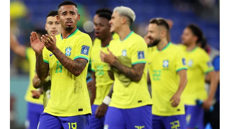 Gabriel Jesus encabeza festejo de Brasil en la Copa del Mundo Qatar 2022.