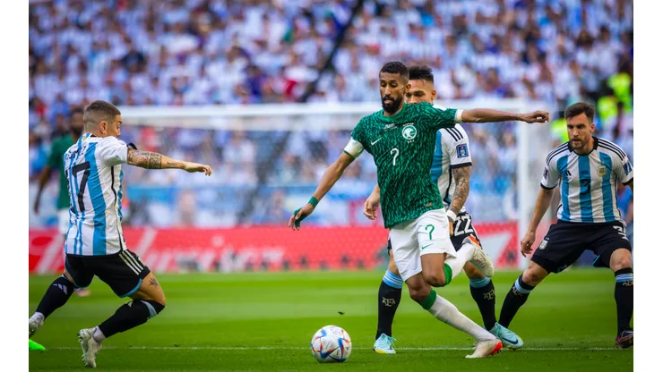 Salman Al Faraj en el partido contra Argentina.