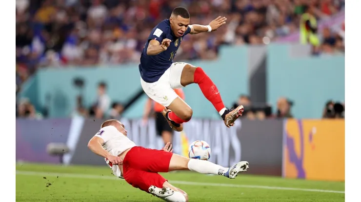 Francia se mide ante Dinamarca en el Grupo D