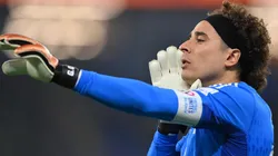 Memo Ochoa confesó el secreto para atajar el penal a Robert Lewandowski