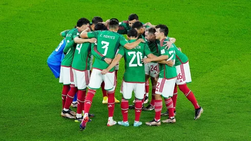 La selección mexicano previo al partido contra Polonia.