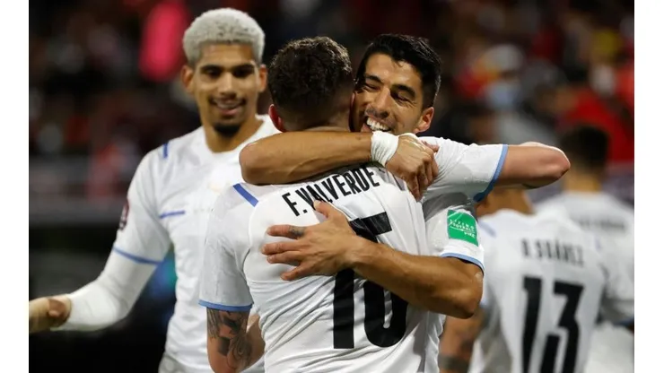 Uruguay y Corea del Sur se enfrentan en Qatar 2022.