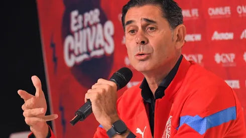 Fernando Hierro y una decisión que afectará a Chivas.